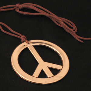 Peace Amulett, Plastik