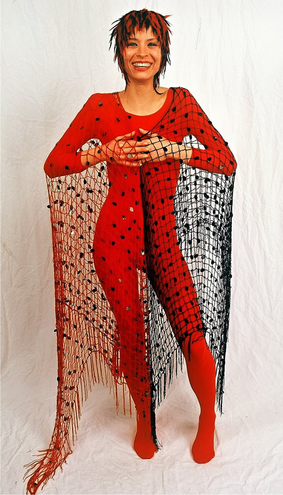 Netz Dreieckstuch, schwarz/ rot, Gr. 250 x 100 x 100 cm